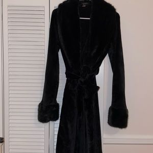 Tahari Black Fur Robe